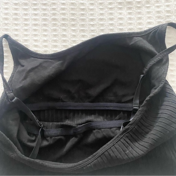 Old Navy Black Ribbed Crop Camisole Large - Picture 6 of 6